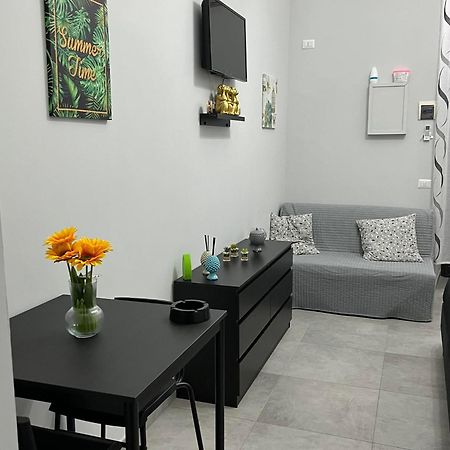 Casa Vacanze I 4 Diamanti Room 1 Catania Luaran gambar