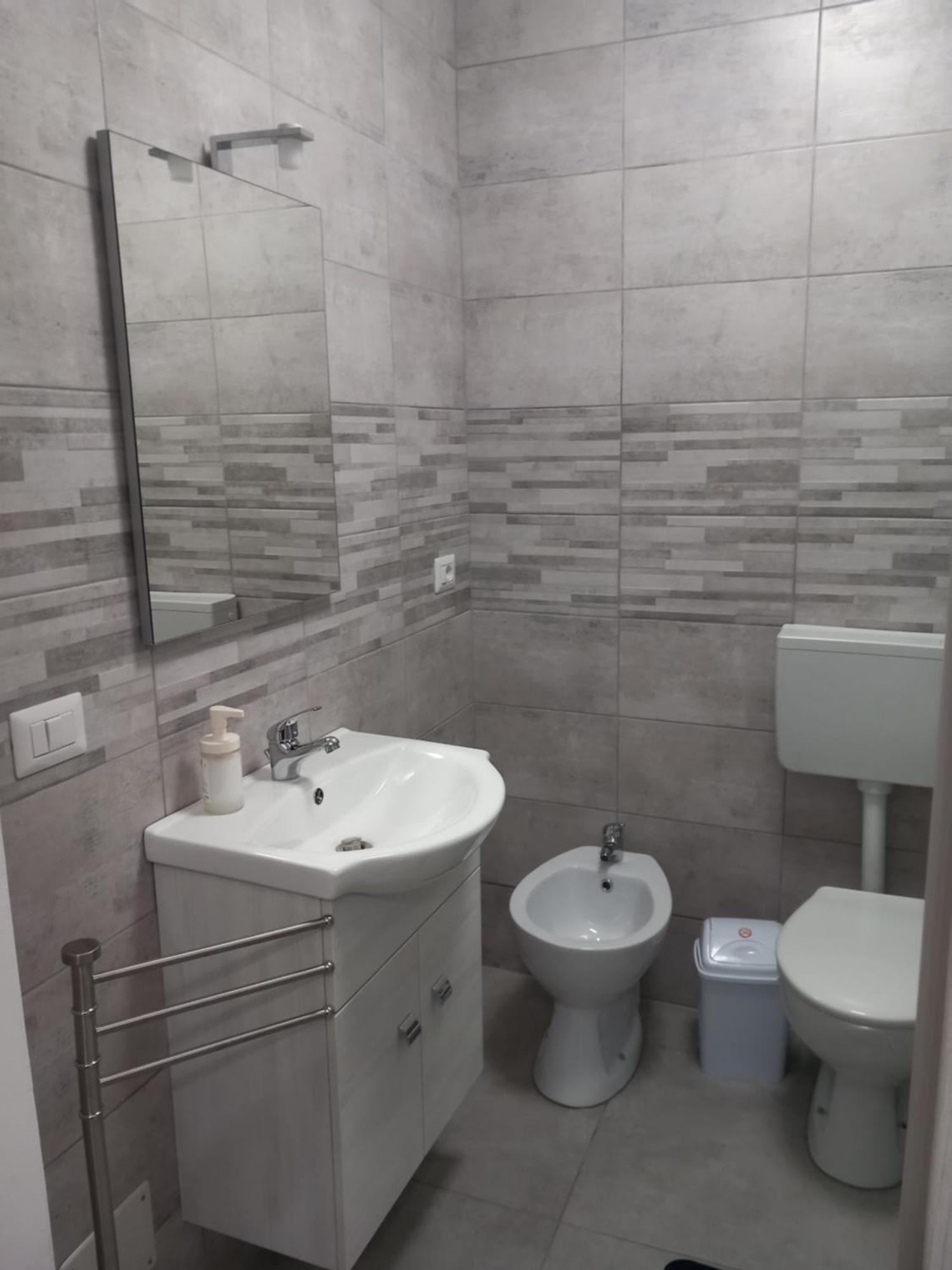 Casa Vacanze I 4 Diamanti Room 1 Catania Luaran gambar
